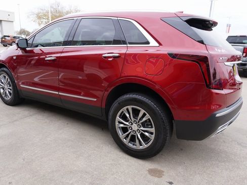 Used 2021 Cadillac XT5 Premium Luxury image 4