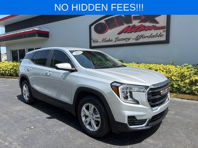 Used 2022 GMC Terrain SLE w/ LPO, Floor Liner Package