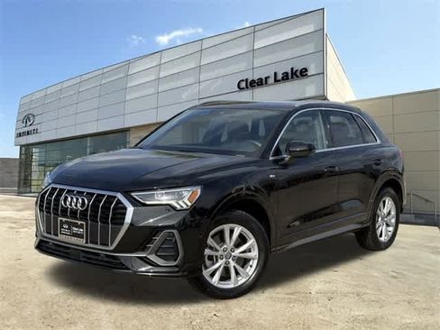 Used 2021 Audi Q3 2.0T Premium Plus w/ Premium Plus Package image 1