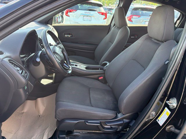 Used 2019 Honda HR-V Sport image 12