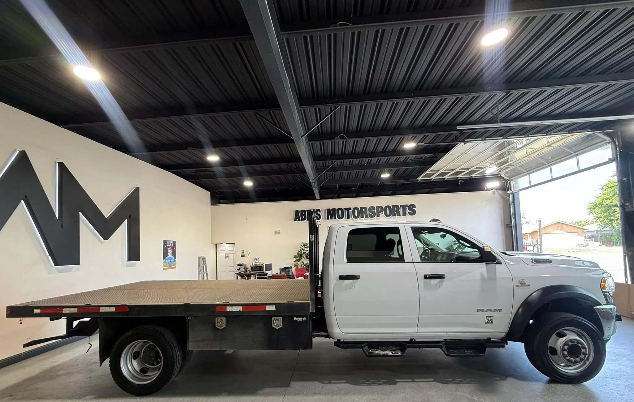 Used 2020 RAM 4500 Tradesman w/ Chrome Appearance Group AWD/4WD image 5
