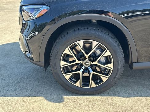 Used 2026 Mercedes-Benz GLC 350e 4MATIC image 13