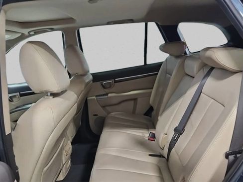 Used 2011 Hyundai Santa Fe Limited image 6