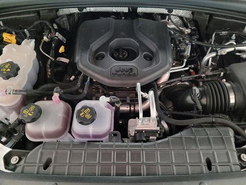 Used 2022 Jeep Grand Cherokee Limited 4xe w/ MOPAR Finishing Package image 30