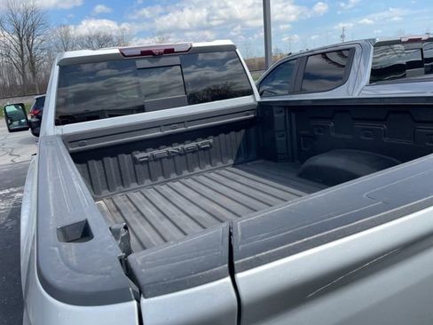 Used 2021 GMC Sierra 2500 Denali w/ Denali Ultimate Package image 6