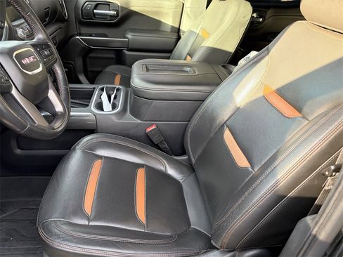 Used 2019 GMC Sierra 1500 AT4 w/ AT4 Premium Package image 6