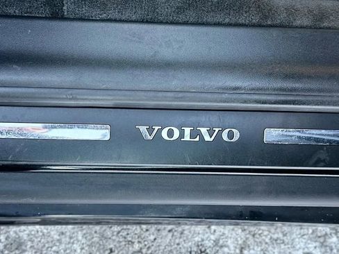 Used 2017 Volvo XC60 T5 Dynamic w/ Preferred Option Package image 41