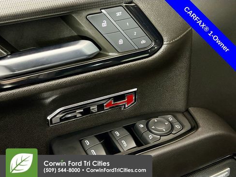 Used 2022 GMC Sierra 1500 AT4 w/ AT4 Premium Package image 12