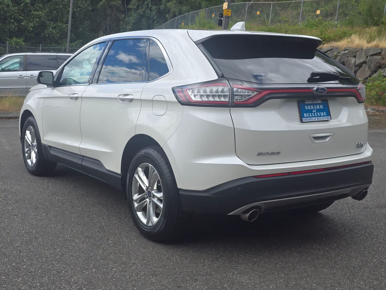 Used 2018 Ford Edge SEL w/ Canadian Touring Package AWD/4WD image 4
