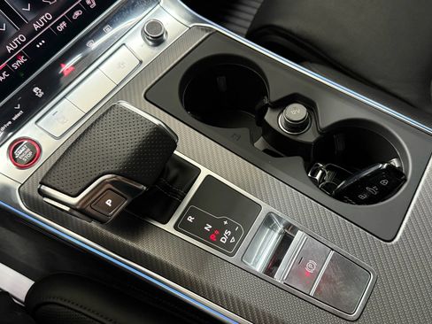 Used 2021 Audi RS 7 Prestige image 36