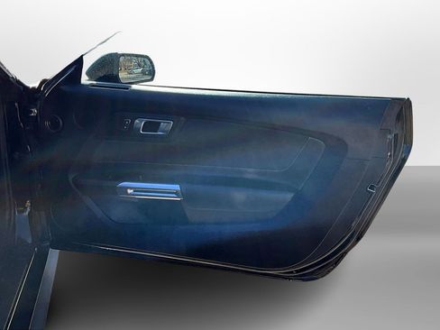 Used 2022 Ford Mustang Convertible w/ Equipment Group 101A image 25