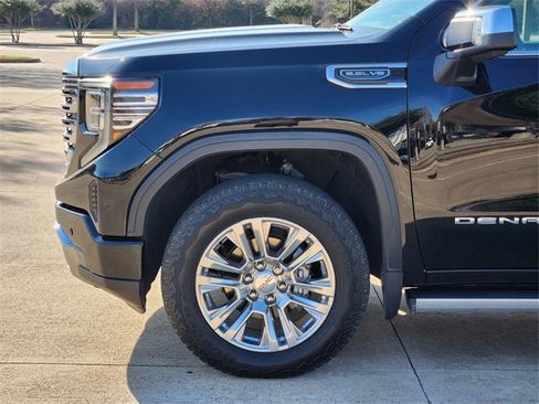 Used 2022 GMC Sierra 1500 Denali image 8