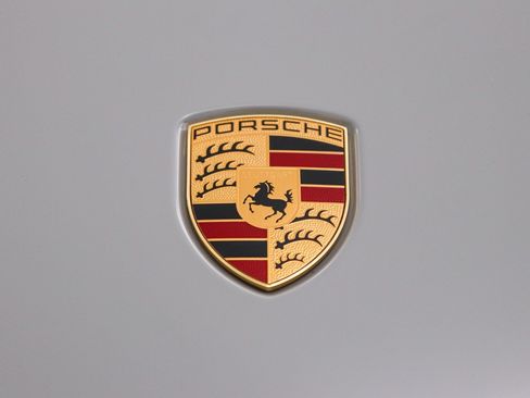 Used 2024 Porsche Taycan RWD image 35