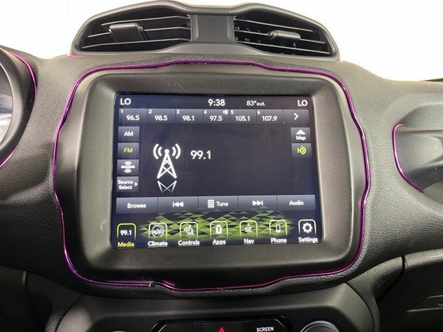 Used 2021 Jeep Renegade Limited AWD/4WD image 24