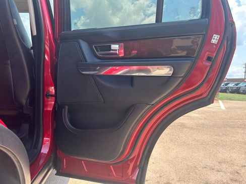 Used 2012 Land Rover Range Rover Sport HSE LUX image 25