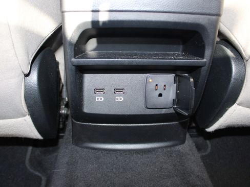 Used 2019 Ford Ranger XLT w/ Equipment Group 302A Luxury image 17