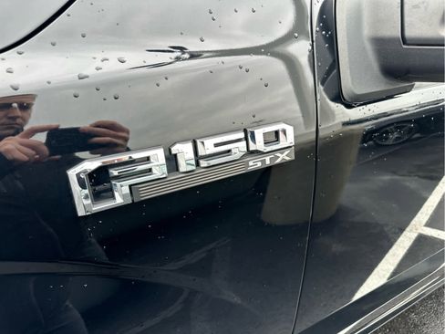 Used 2018 Ford F150 XL w/ Equipment Group 101A Mid image 11