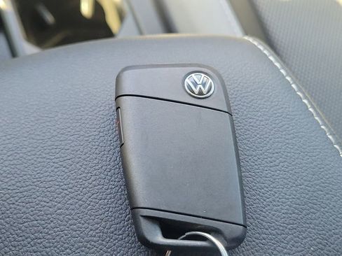 Used 2023 Volkswagen Taos S image 32