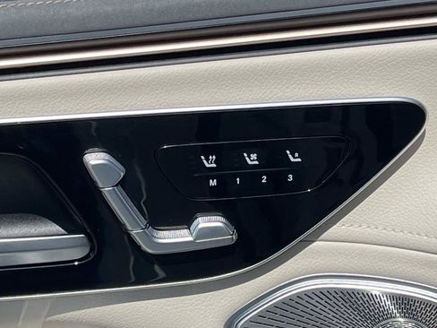 Certified 2023 Mercedes-Benz EQS 580 4MATIC SUV image 25