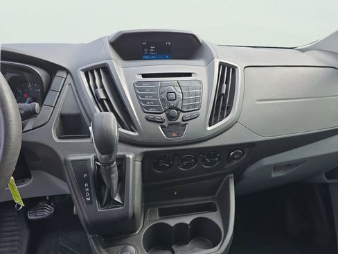 Used 2019 Ford Transit 150 130 Medium Roof image 22