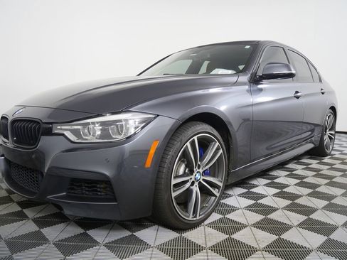 Used 2017 BMW 340i Sedan image 8