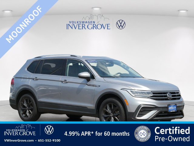 Certified 2023 Volkswagen Tiguan SE w/ Panoramic Sunroof Package AWD/4WD image 1