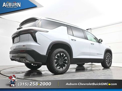 New 2026 Chevrolet Traverse Z71 w/ Enhanced Driving Package image 21