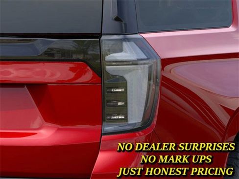 New 2026 Chevrolet Suburban Z71 w/ Comfort Package image 11