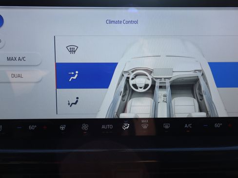 Used 2023 Ford Escape ST-Line Select w/ Tech Pack #2 image 21