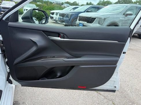 Used 2024 Toyota Camry LE FWD image 18