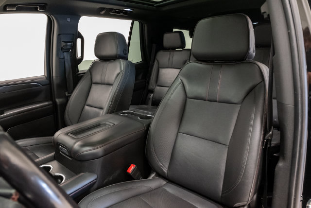 Used 2023 Chevrolet Tahoe RST AWD/4WD image 10