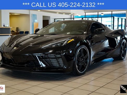 Used 2023 Chevrolet Corvette Stingray Coupe w/ 1LT RWD image 1