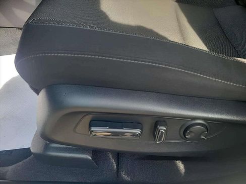 Used 2023 Honda CR-V EX image 16