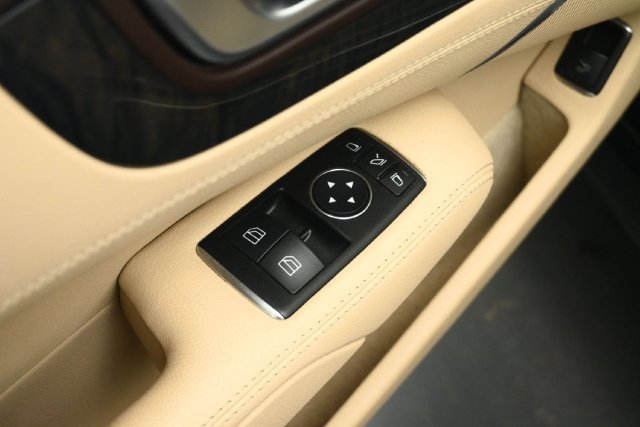 Used 2016 Mercedes-Benz SL 400 w/ Premium I Package image 40