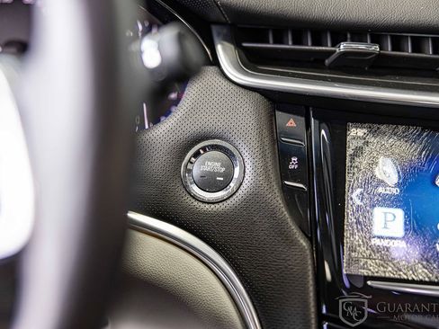 Used 2013 Cadillac XTS Luxury image 25