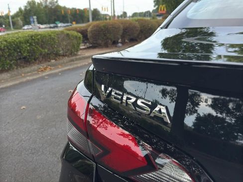 New 2025 Nissan Versa SR image 14