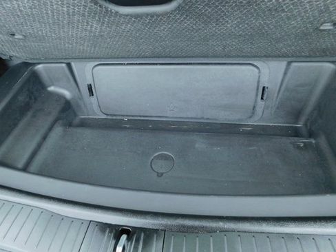 Used 2024 Jeep Grand Cherokee L Limited w/ Luxury Tech Group II image 14