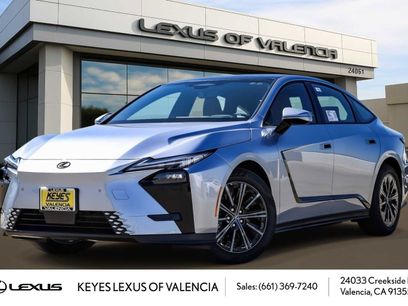 New 2026 Lexus ES 350e w/ Convenience Package