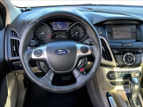 Used 2012 Ford Focus SEL image 5