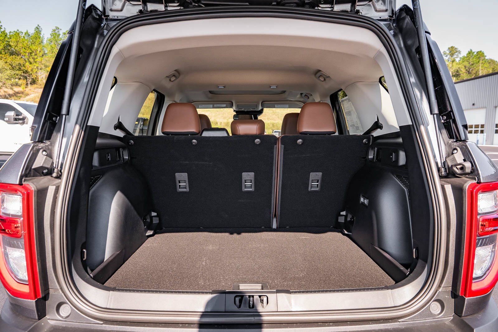 New 2026 Ford Bronco Sport Outer Banks w/ Outer Banks Tech Package+ AWD/4WD image 11