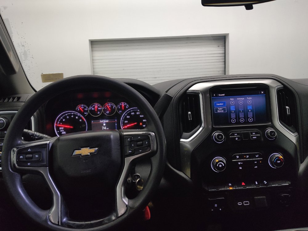 Used 2020 Chevrolet Silverado 1500 LT w/ Z71 Off-Road Package AWD/4WD image 22