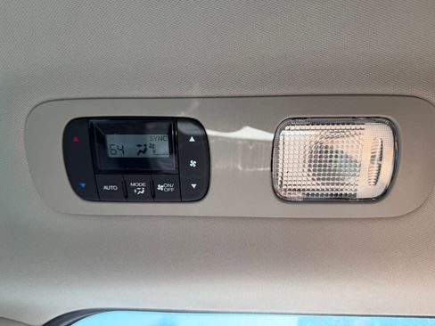 New 2026 Honda Odyssey Touring image 20