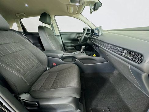 Used 2023 Honda HR-V LX image 31