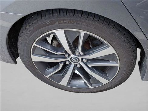 Used 2019 Nissan Maxima 3.5 SL w/ Floor Mat Group FWD image 7