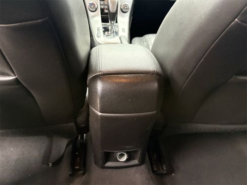 Used 2015 Chevrolet Cruze LT image 22