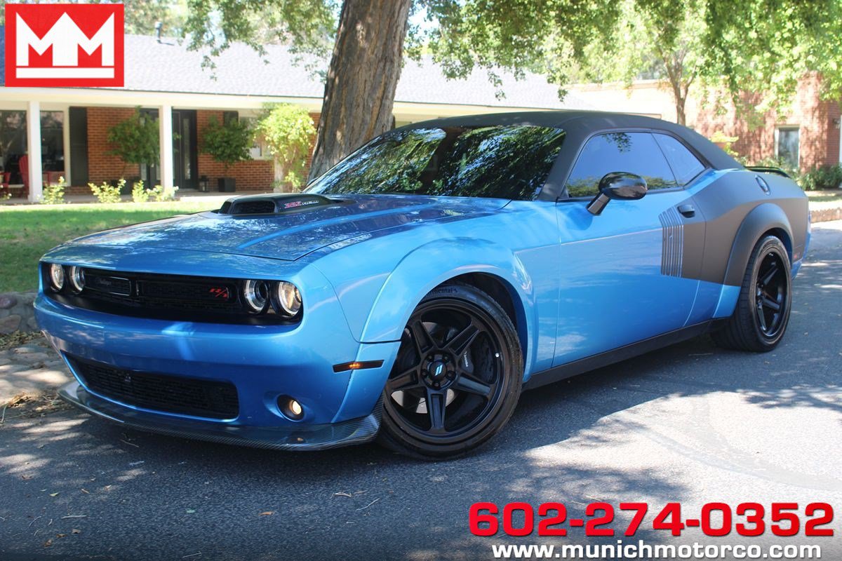 Used 2016 Dodge Challenger R/T Scat Pack RWD image 1