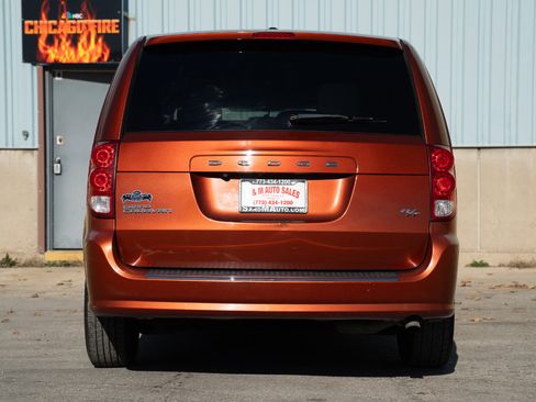 Used 2012 Dodge Grand Caravan R/T w/ Driver Convenience Group image 14