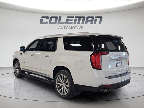 Used 2023 GMC Yukon XL Denali image 3