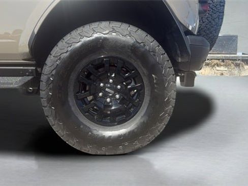 New 2025 Ford Bronco Raptor image 21