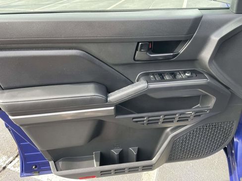 Used 2025 Toyota Tacoma SR5 image 27